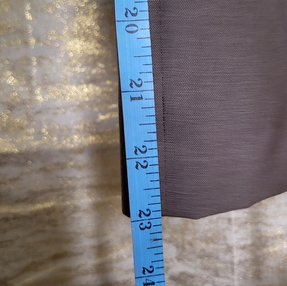 Calvin Klien Gray Blazer Skirt set size 2 - Picture 10 of 11